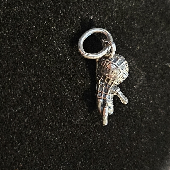 S925 Sterling Silver Spiderman Charm - Picture 3 of 3